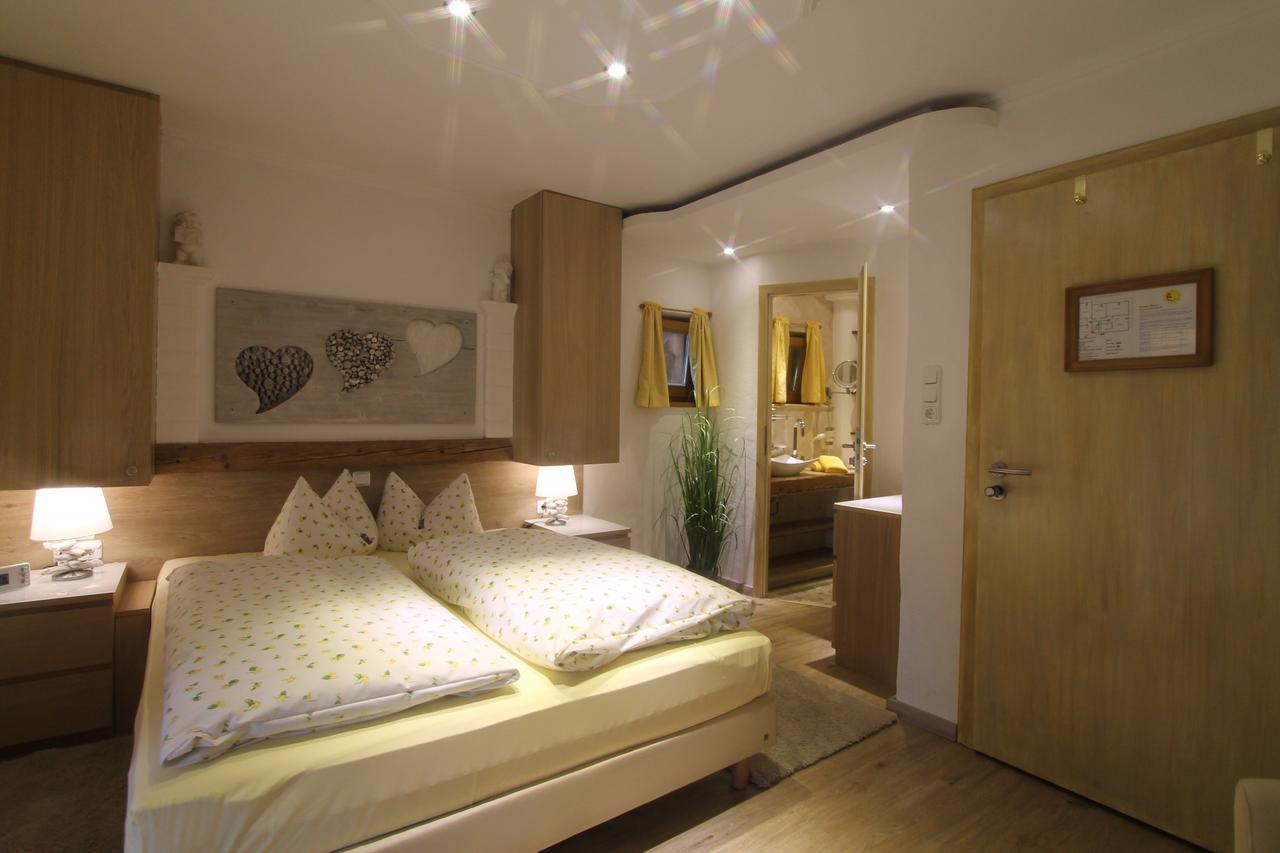 Haus Sonnenschein Отель *